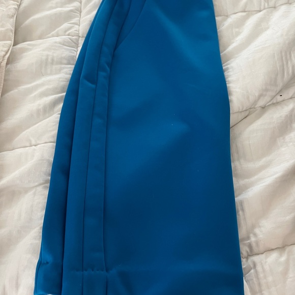 Skirts - Picture 6 of 13